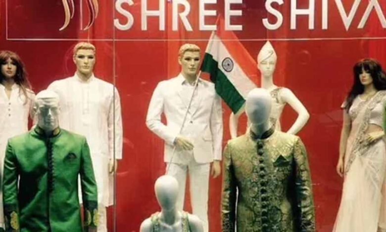 श्री-शिवम-में-30-लाख-की-चोरी-करेवाला-मास्टरमाइंड-निकला-सेल्समैन