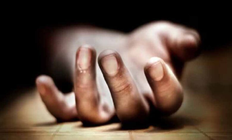 सरगुजा-में-10वीं-की-छात्रा-ने-आत्महत्या-कर-दी-जान