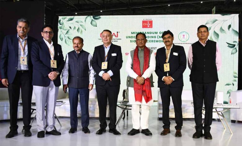 सीएमएआई-के-साथ-हुआ-एमओयू,-देश-का-नया-टेक्सटाइल-हब-बनेगा-छत्तीसगढ़