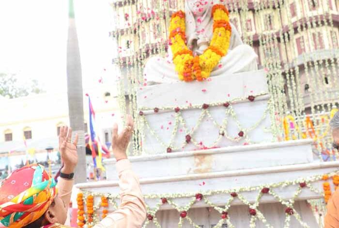 लोकमाता-देवी-अहिल्या-बाई-होल्कर-को-नमन-से-हुई-मंत्रि-परिषद-बैठक-की-शुरुआत