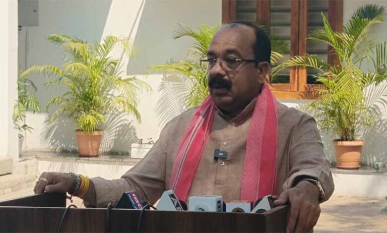 पूर्व-सीएम-भूपेश-बघेल-पर-उपमुख्यमंत्री-साव-ने-साधा-निशाना,-कहा-भ्रम-और-भय-पैदा-करने-का-ले-रखा-है-ठेका