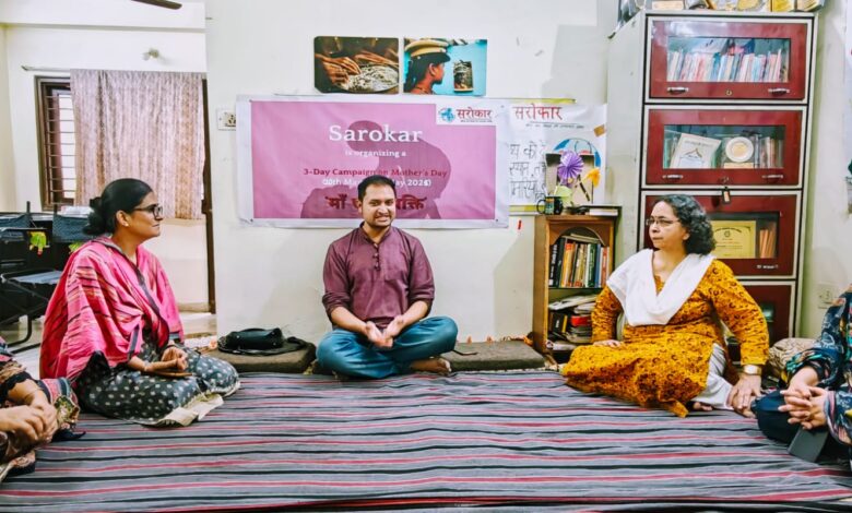 “माँ-एक-व्यक्ति”-:-मां-को-देवी-नहीं,-एक-संपूर्ण-इंसान-के-रूप-में-देखने-की-नई-पहल